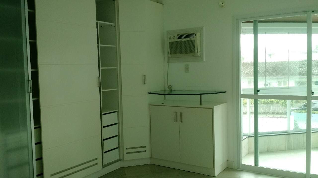 Apartamento à venda no bairro Centro: